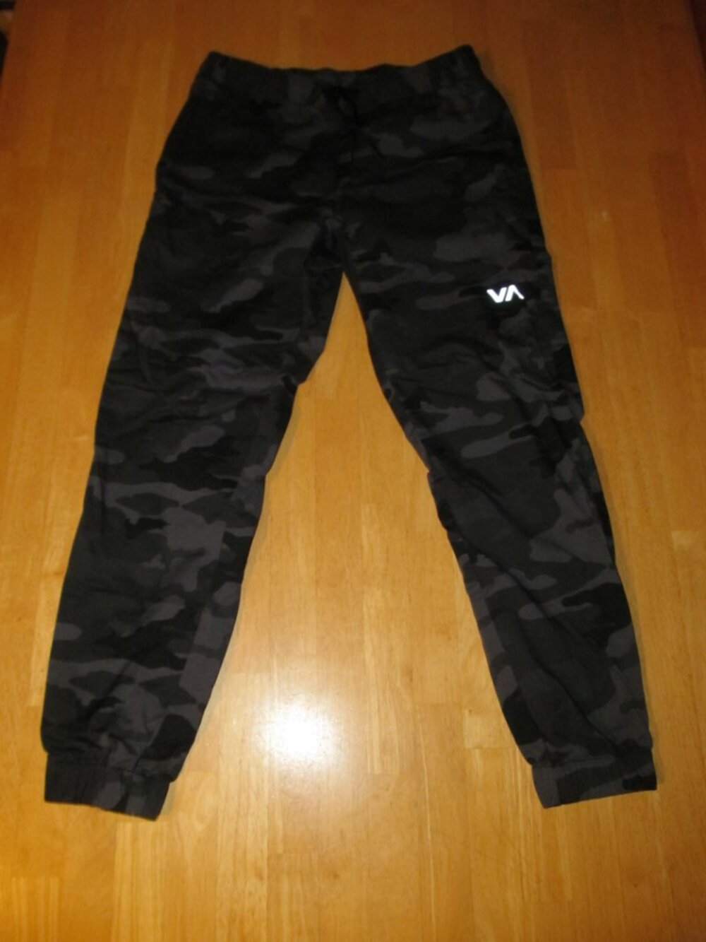 RVCA - Spectrum Cuffed Camo S